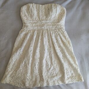 Forever 21 Strapless Cream Lace Dress
